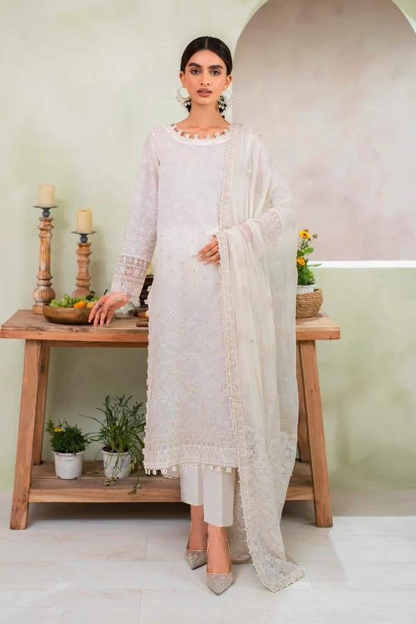 IP-226 Embroidered Lawn - Image 3