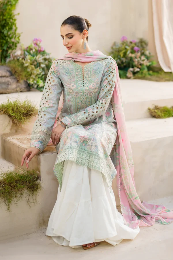 SFL-07 Embroidered Lawn by Iznik - Image 6