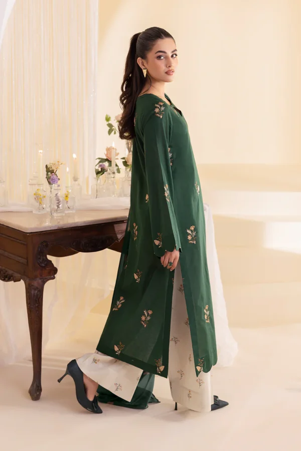 UE-256 Embroidered Lawn by Iznik - Image 2