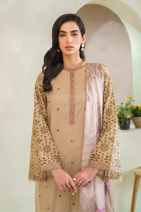 UE-302 Embroidered Lawn by Iznik - Image 2