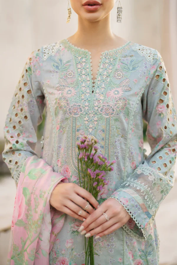 SFL-07 Embroidered Lawn by Iznik - Image 4