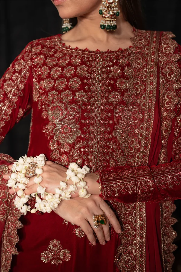 IV-40 Embroidered Velvet by Iznik - Image 7