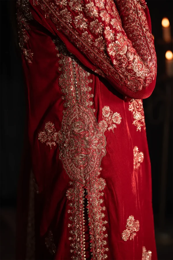 IV-40 Embroidered Velvet by Iznik - Image 3