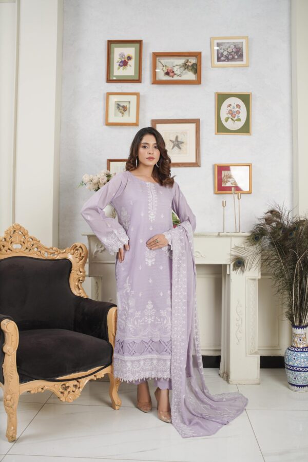 Manizay Moray Piya Premium Embroidered Bana Dora Lawn With Embroidered Crinkle Dupatta M-03