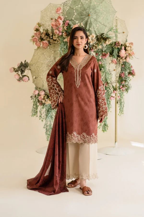 UE-428 Textured Lawn Ustitched 3-Piece Suit - Sole Mode '25 by Iznik Fashions - Image 5