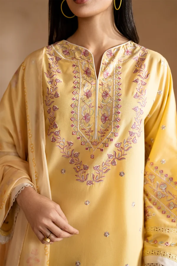 UE-473 Embroidered Lawn Unstitched 3-Piece Suit - Sole Mode '25 by Iznik Fashions - Image 4