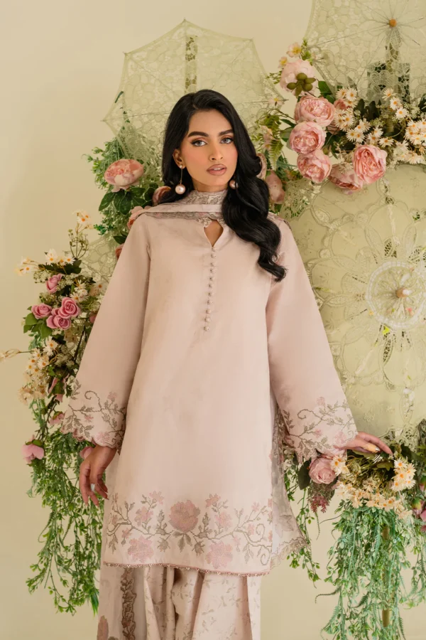 UE-424 Embroidered Textured Lawn Ustitched 3-Piece Suit - Sole Mode '25 by Iznik Fashions - Image 13