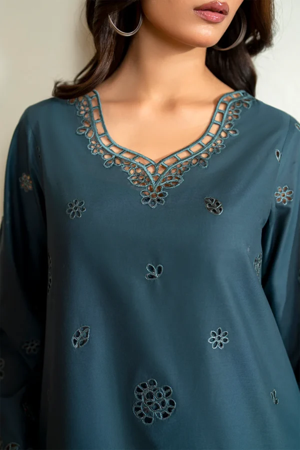 UE-474 Embroidered Lawn Unstitched 3-Piece Suit - Sole Mode '25 by Iznik Fashions - Image 10