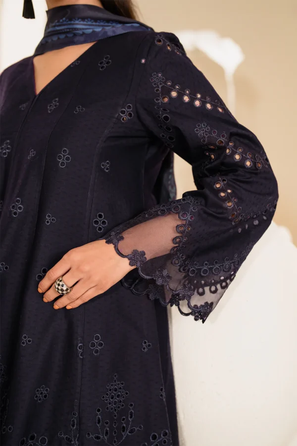 UE-427 Embroidered Textured Lawn Unstitched 3-Piece Suit - Sole Mode '25 by Iznik Fashions - Image 8