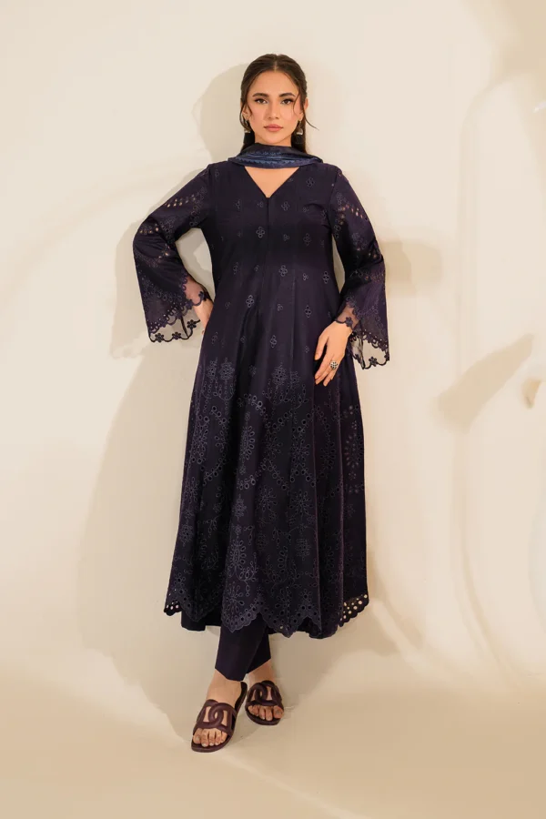 UE-427 Embroidered Textured Lawn Unstitched 3-Piece Suit - Sole Mode '25 by Iznik Fashions - Image 9