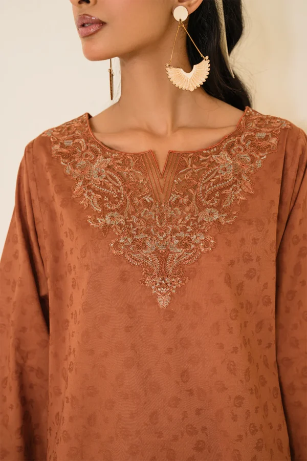 UE-419 Textured Lawn Unstitched 3-Piece Suit - Sole Mode '25 by Iznik Fashions - Image 8