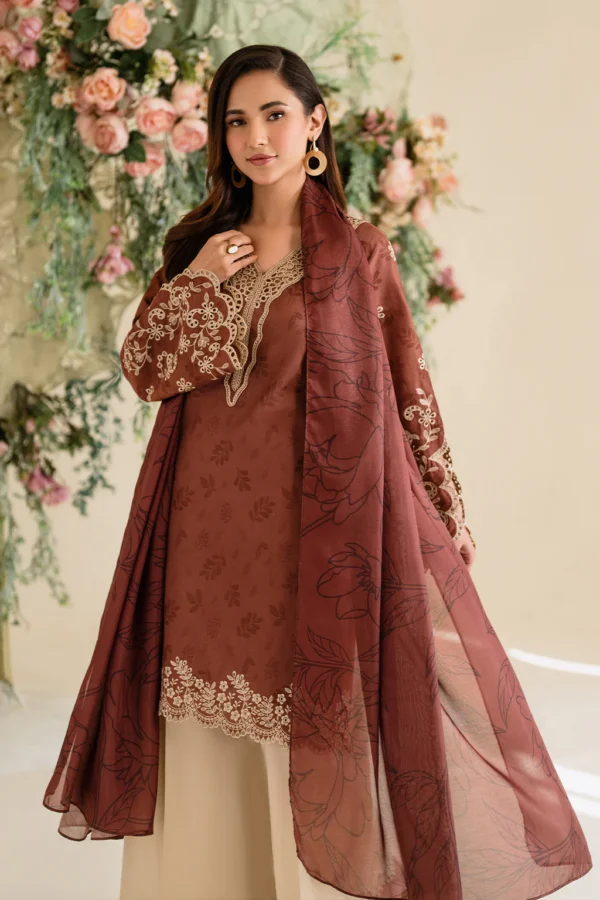UE-428 Textured Lawn Ustitched 3-Piece Suit - Sole Mode '25 by Iznik Fashions - Image 12