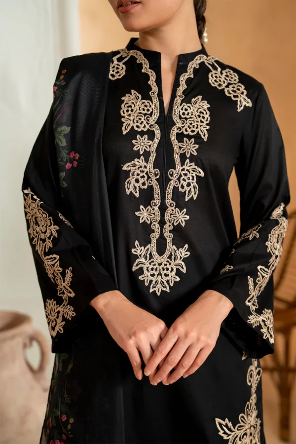 UE-476 Embroidered Lawn Unstitched 3-Piece Suit - Sole Mode '25 by Iznik Fashions - Image 4