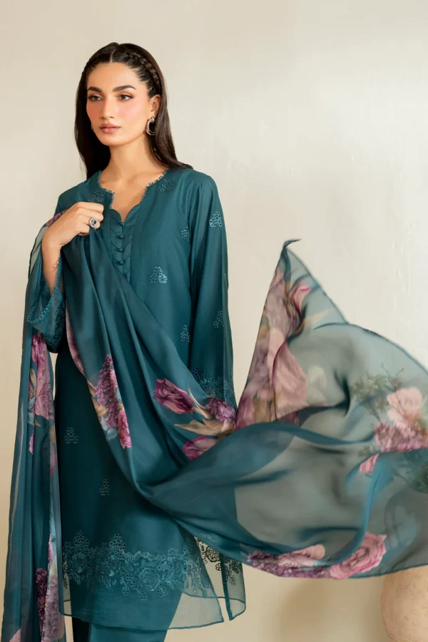 UE-482 Embroidered Lawn Unstitched 3-Piece Suit - Sole Mode '25 by Iznik Fashions - Image 4