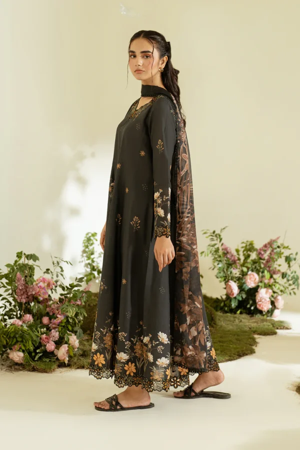 UE-450 Printed Lawn Unstitched 3-Piece Suit - Exclusive Lawn '25 by Iznik Fashions - Image 6