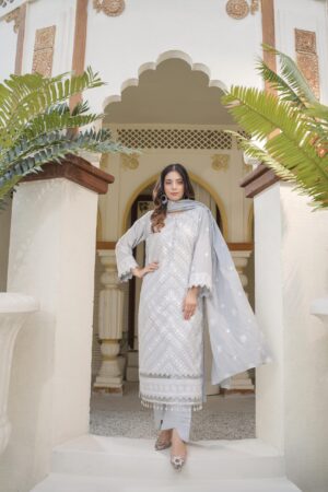 Manizay Dilkash Mumtaz Premium Embroidered Bana Dora Lawn With Embroidered Voile Lawn Dupatta M-06