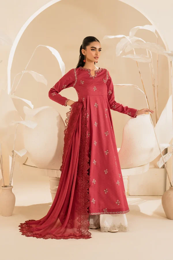 UE-425 Embroidered Textured Lawn Ustitched 3-Piece Suit - Sole Mode '25 by Iznik Fashions - Image 4