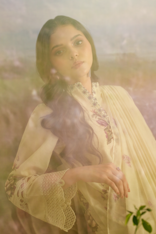 UE-459 Printed Lawn Unstitched 3-Piece Suit - Sole Mode '25 by Iznik Fashions - Image 5