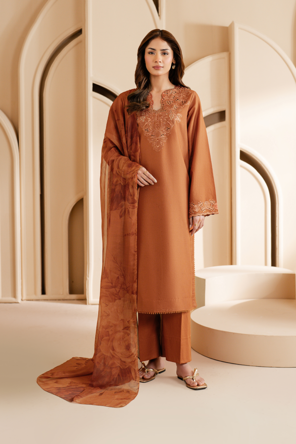 UE-461 Embroidered Lawn Unstitched 3-Piece Suit - Exclusive Lawn '25 by Iznik Fashions