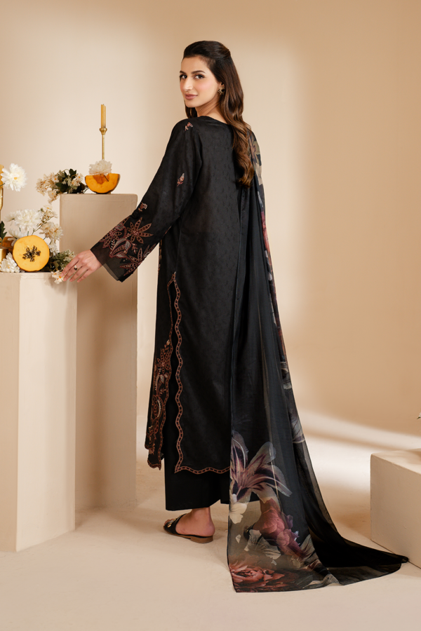 UE-462 Embroidered Lawn Unstitched 3-Piece Suit - Exclusive Lawn '25 by Iznik Fashions - Image 2