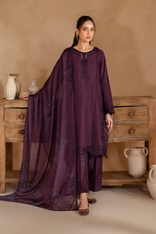 UE-467 Embroidered Lawn Unstitched 3-Piece Suit - Sole Mode '25 by Iznik Fashions - Image 4
