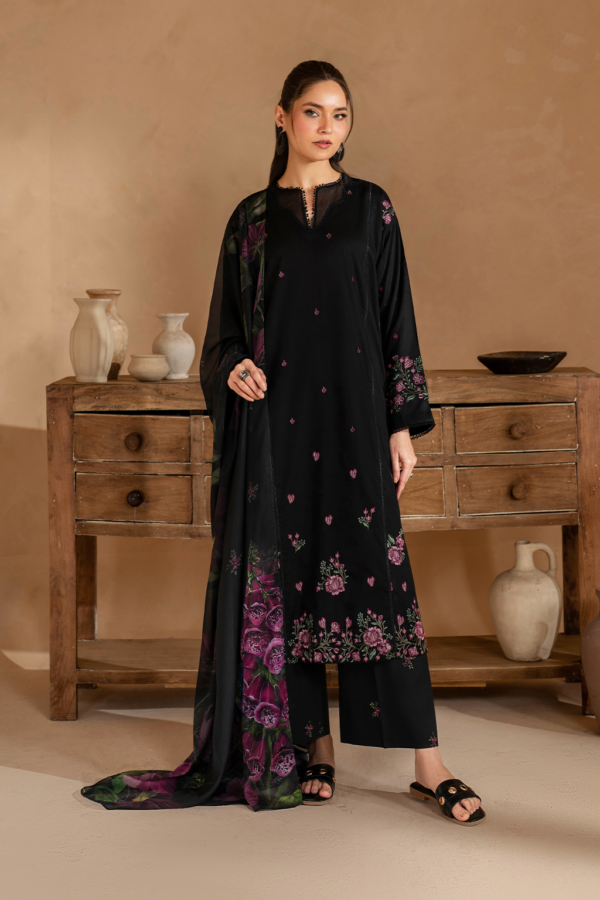 UE-477 Embroidered Lawn Unstitched 3-Piece Suit - Sole Mode '25 by Iznik Fashions