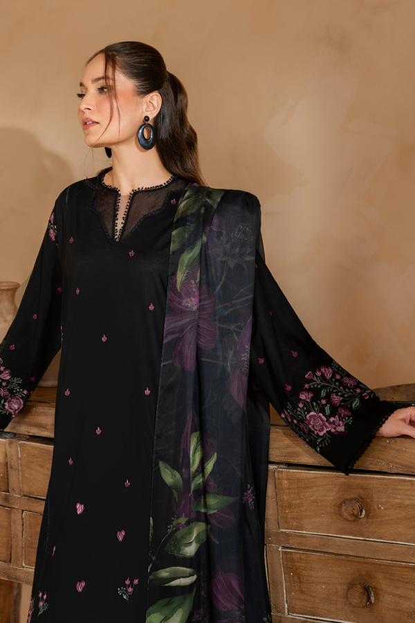 UE-477 Embroidered Lawn Unstitched 3-Piece Suit - Sole Mode '25 by Iznik Fashions - Image 3