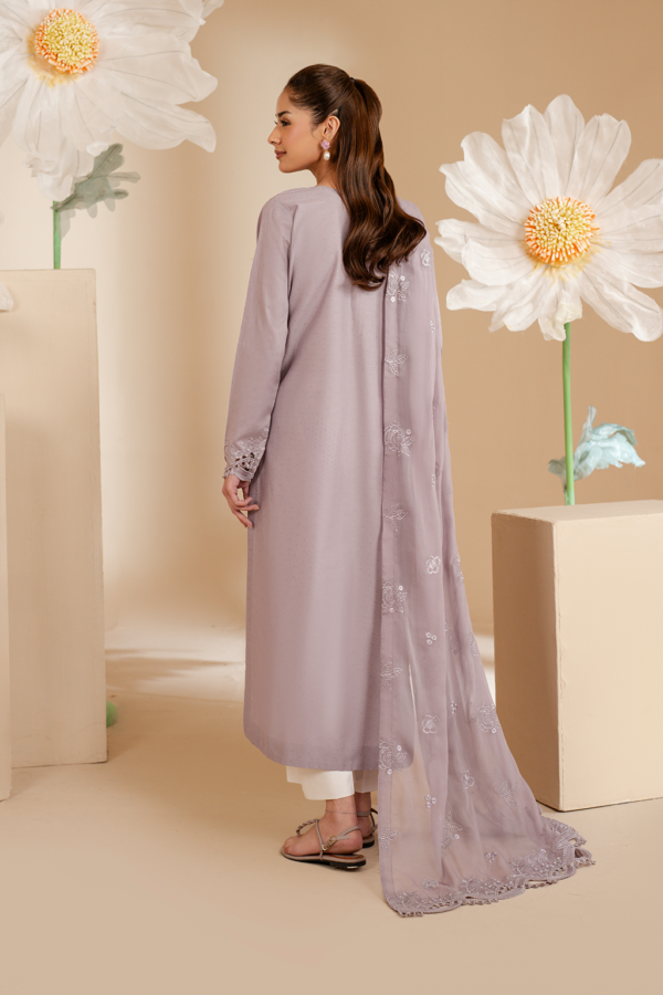 UE-464 Embroidered Lawn Unstitched 3-Piece Suit - Exclusive Lawn '25 by Iznik Fashions - Image 10