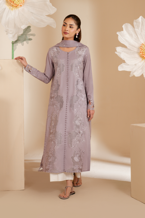 UE-464 Embroidered Lawn Unstitched 3-Piece Suit - Exclusive Lawn '25 by Iznik Fashions - Image 9