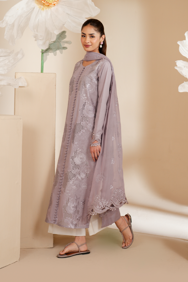 UE-464 Embroidered Lawn Unstitched 3-Piece Suit - Exclusive Lawn '25 by Iznik Fashions - Image 7